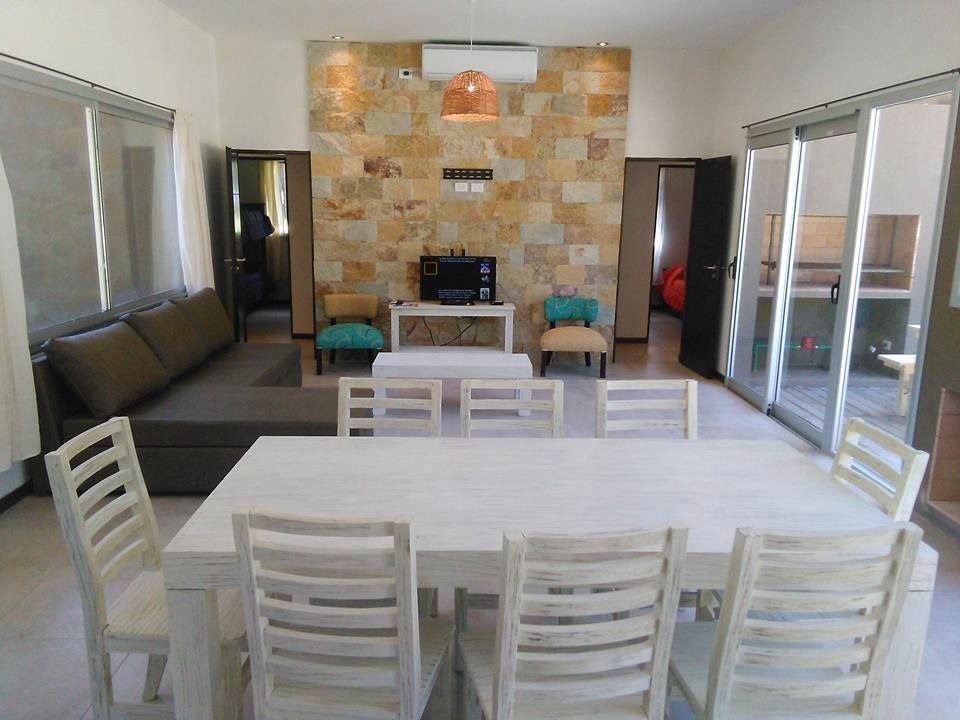 CASAS MELLIZAS: SENDEROS 311 Y DEPORTIVA 454
