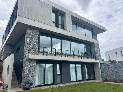 Residencial 2 Lote 58 - La Casa de las Estrellas