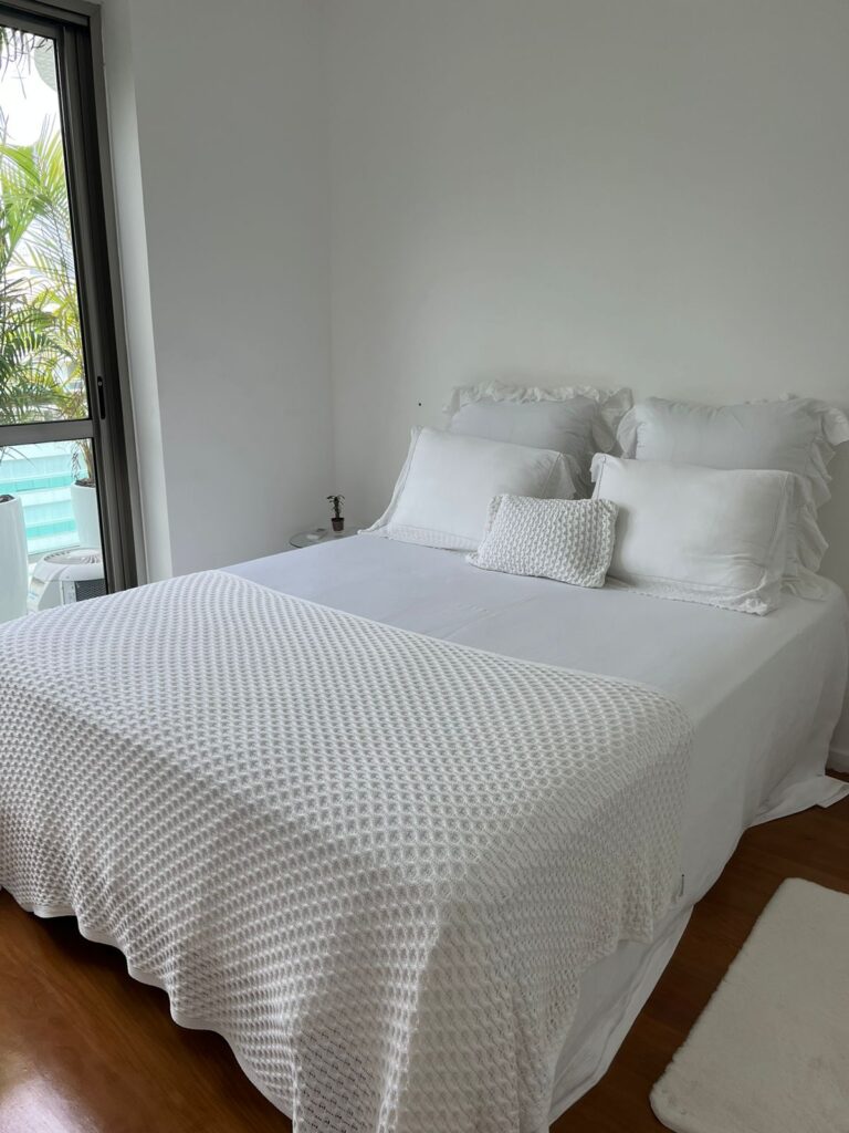 Barra de Tijuca - The White Box