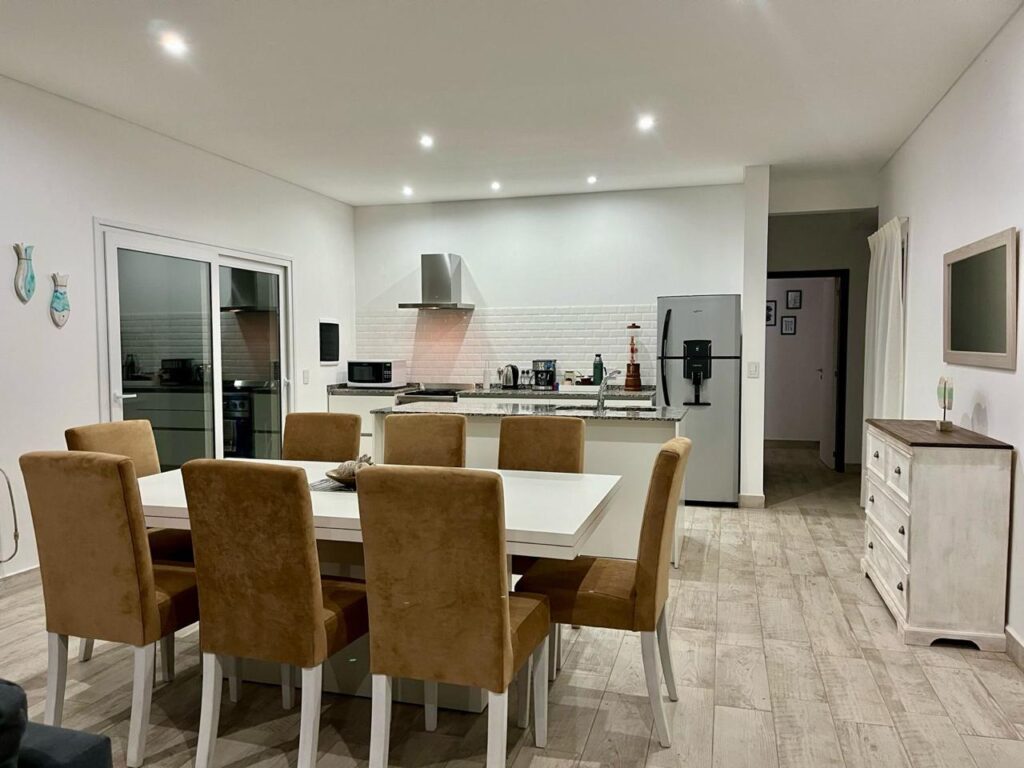 Residencial 1 Lote 592 - Casa Suso