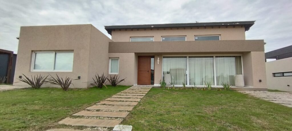 Ecuestre Lote 301