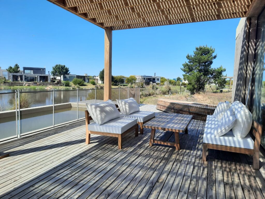 Ecuestre Lote 401 - Casa Laguna 401